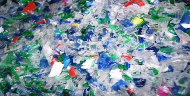 Business leaders plead UK to stop overseas export of plastic waste