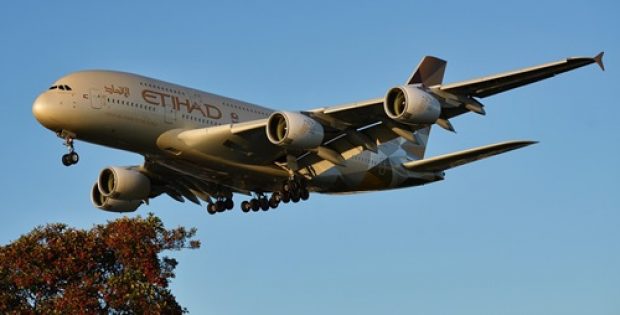 Etihad becomes first airline to operate single-use plastic-free flight